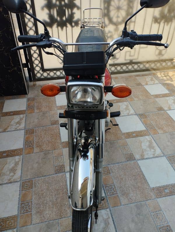 Honda 125 Self start for sale 9