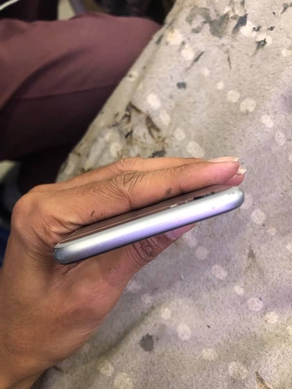 iphone 6  128gb non pta 3