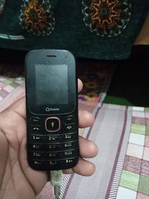 QMobile 9