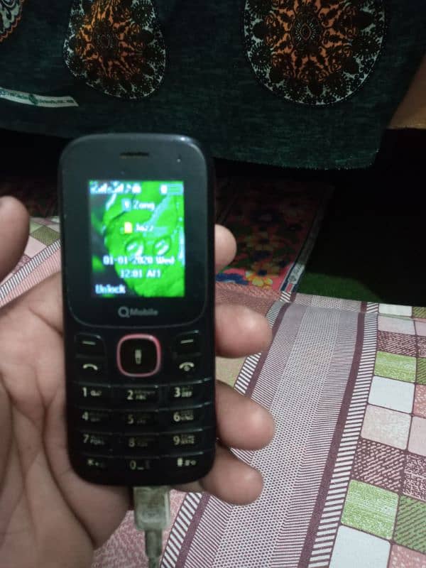 QMobile 10