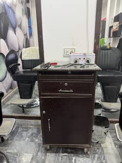 3 wooden salon trolly for urgent sale