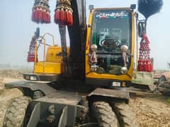 valvo excavator sadi Model 2003 Pakistan 2017