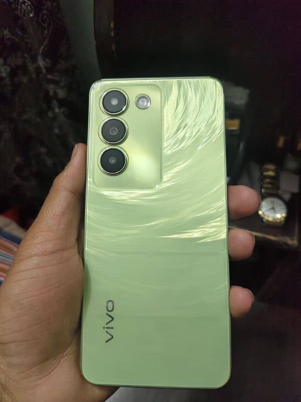 ViVo Y100 Condition 10 by 10 Only 10 days Used 8Ram 256 Memory 0