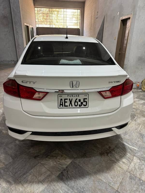 Honda City 1.2 8