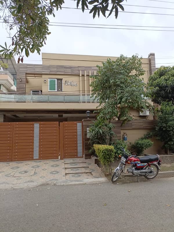 Kanal 3bed superb lower portion in NFC society near wapda town 9