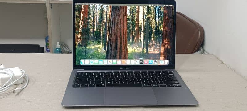 Apple MacBook Air M1 2020 13" 8/256gb 0