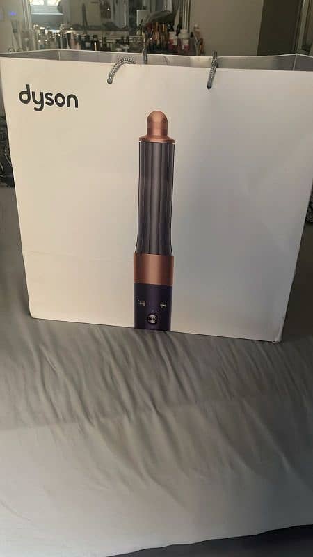 Dyson hair dryer super Sonic 0