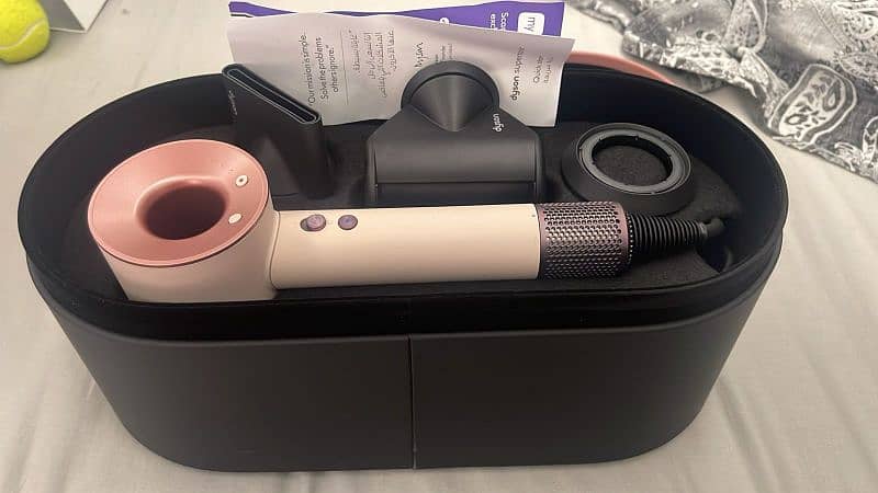 Dyson hair dryer super Sonic 3