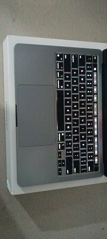 Apple MacBook Pro M2 2022 Touchbar 16/256Gb 2