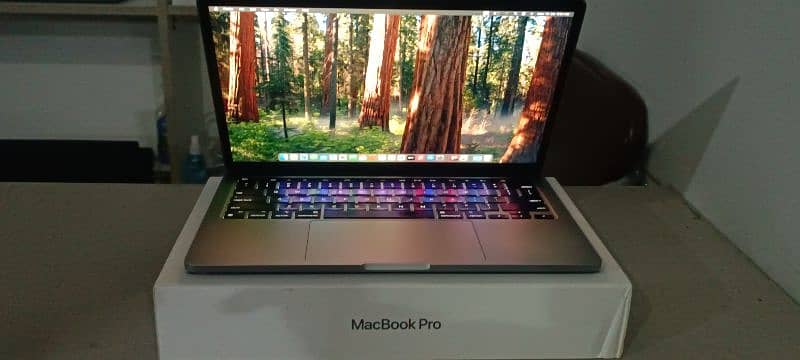 Apple MacBook Pro M2 2022 Touchbar 16/256Gb 3