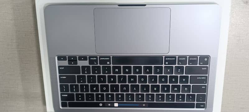 Apple MacBook Pro M2 2022 Touchbar 16/256Gb 6