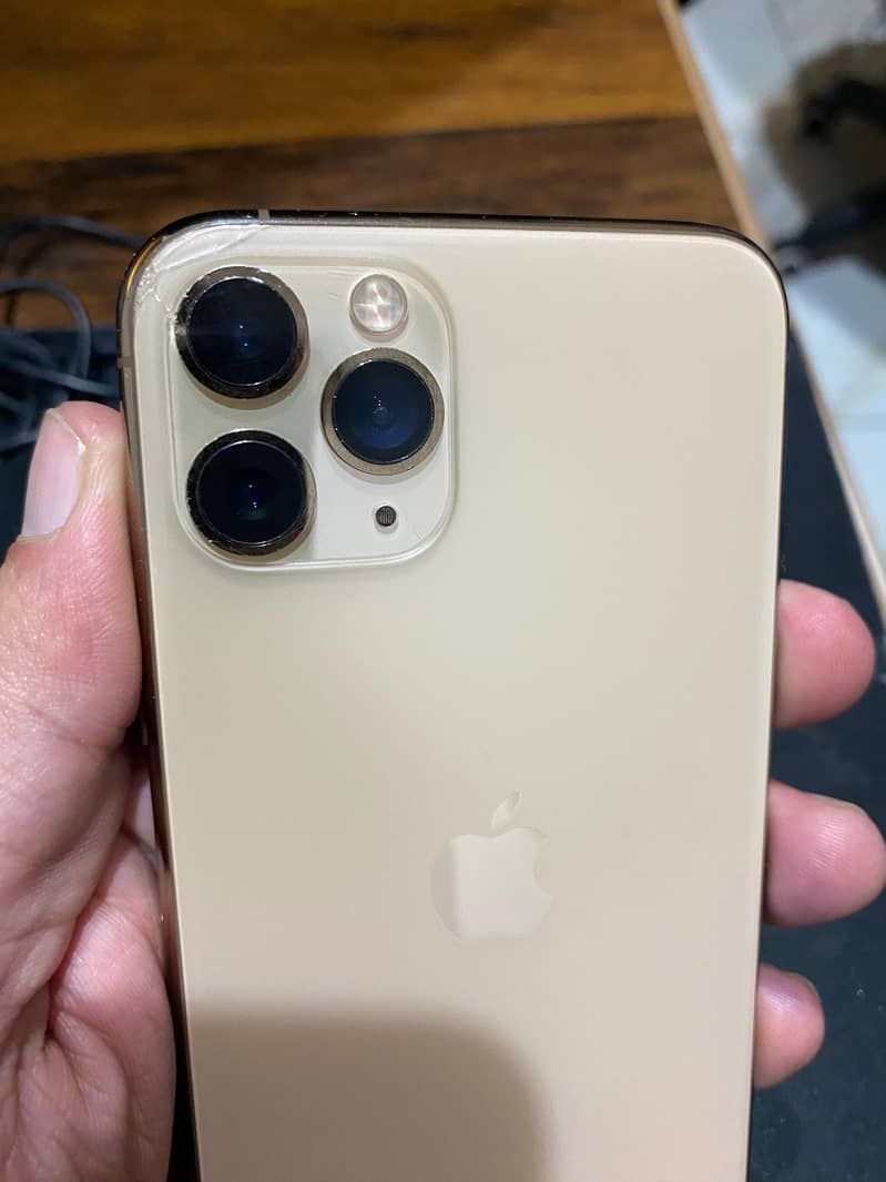 Apple iPhone 11 Pro 3