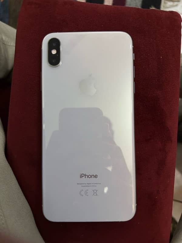 iphone Xs Max  PTA approved 1