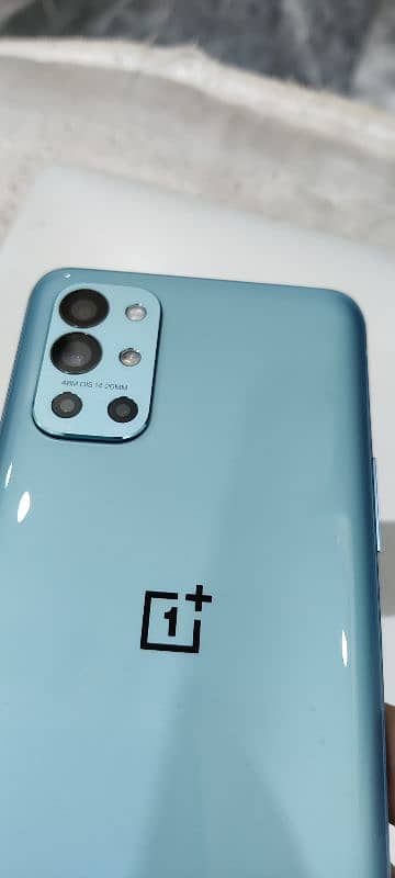 OnePlus 9r 12/256 5