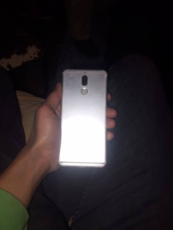 Huawei Mate 10 lite 4 64 Without Box Sale Or Exchange Possible 6