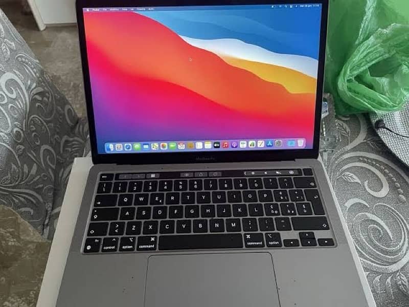 MacBook Pro m1 space grey Touch Bar 0