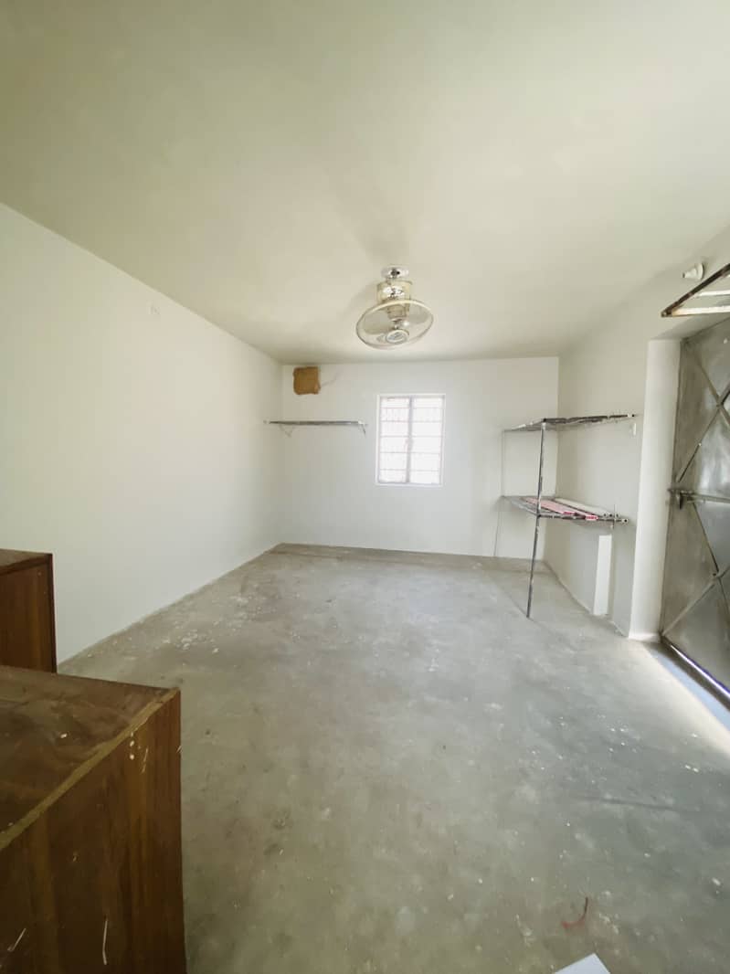 House For Rent in I 10 preferred Govt Hiring 16