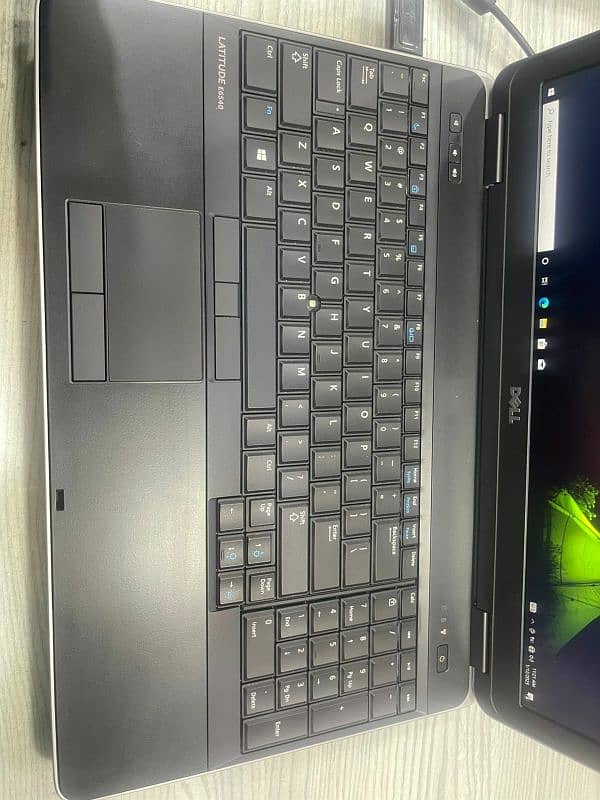 Dell laptop 3