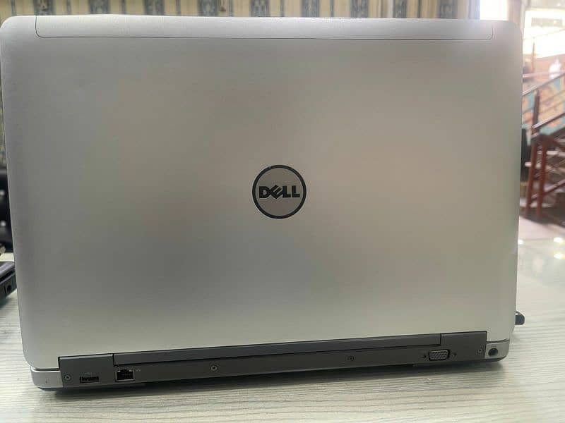 Dell laptop 4