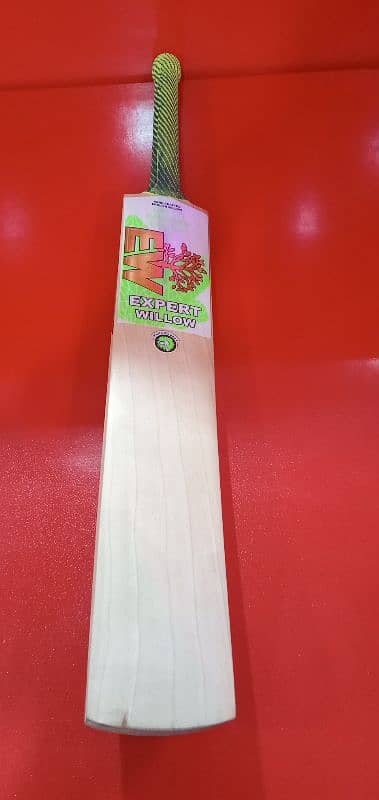 Expert Willow Cricket Bat Professional Shape and Quality Bat Pure Eng 3