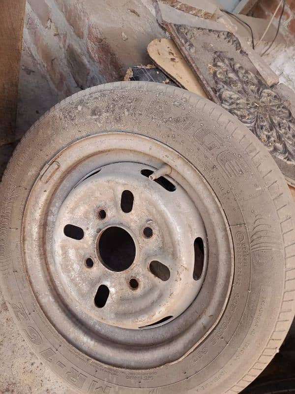 Suzuki Mehran Tyres with Rims 5