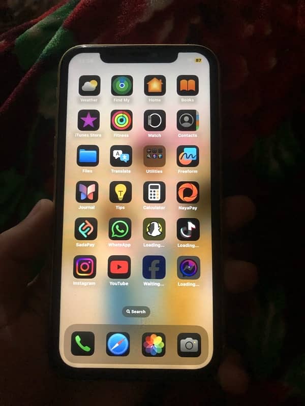 iPhone 11 64gb sim time non pta jv with box 6