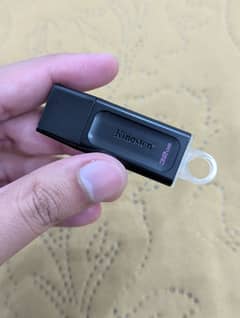 Kingston 32 GB USB