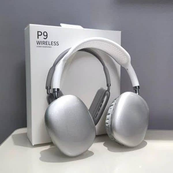 P9 HeadPhone Good Base Good Quality Good Bettery Timing Available 0