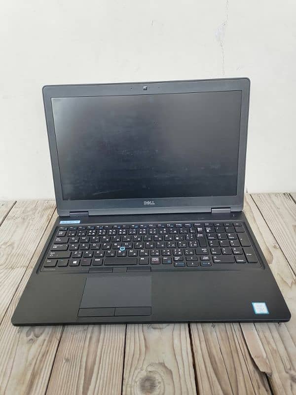 Dell, Precision 3520/ Corei7, 7th Gen with Graphic card 7