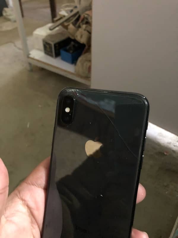 iPhone X pta approved 64 gb 0