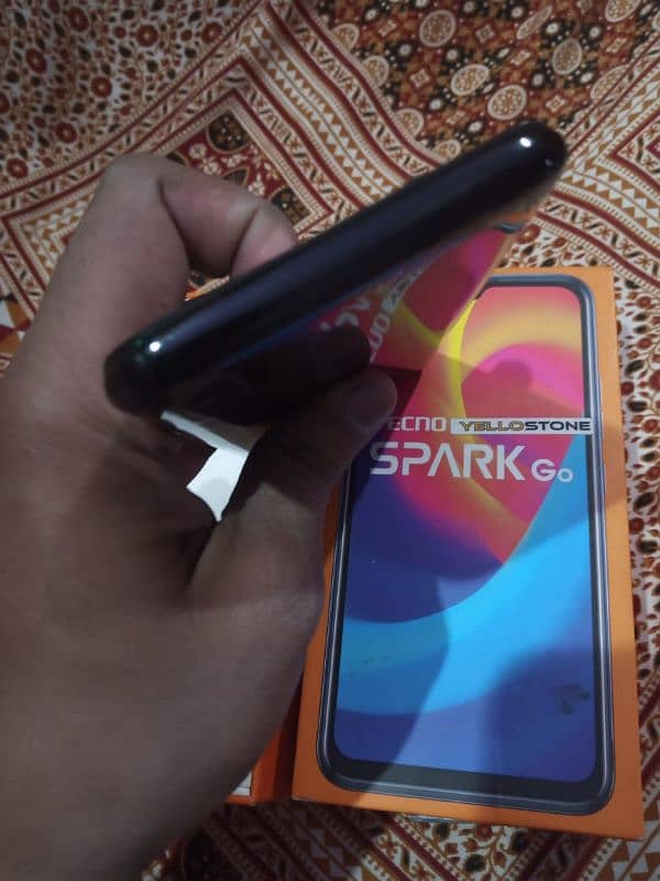 tecno spark go KC1 Mobile 2/16 3000 mAh good battery timing 8