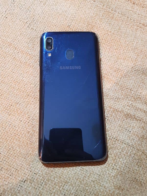 Samsung a20 0