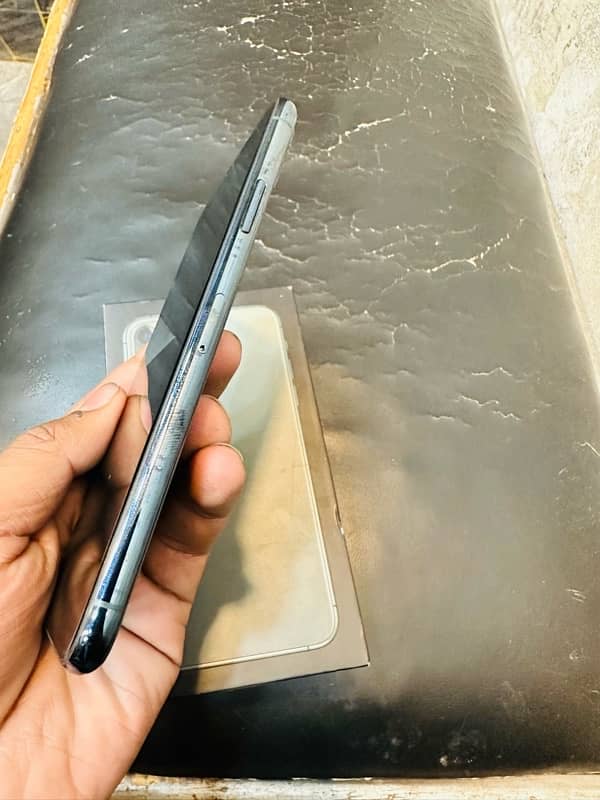 iphone 11 pro max pta 2