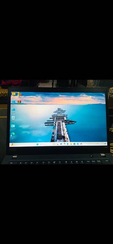 Lenovo thinkpad 16/256gb 0