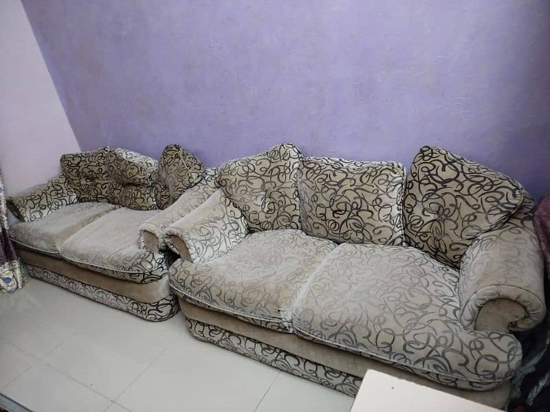 sofa set 4 seater 0