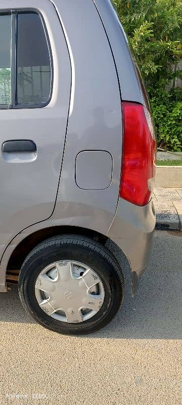 Suzuki Wagon R 2018 4