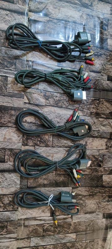 Xbox 360 HD TV and AV cables 0