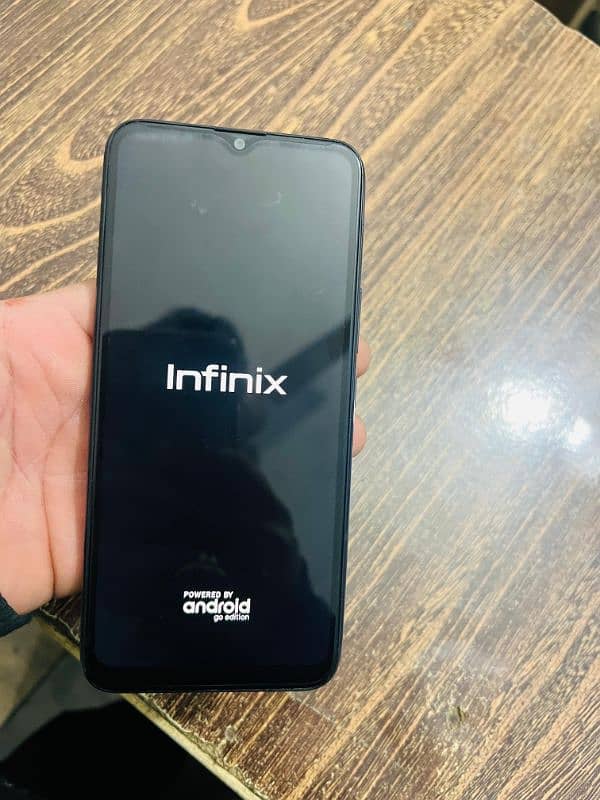 INFINX HOT 8 LITE 2/32 CONDITION 10/10 0.370. 145.10. 11 time pas no 5