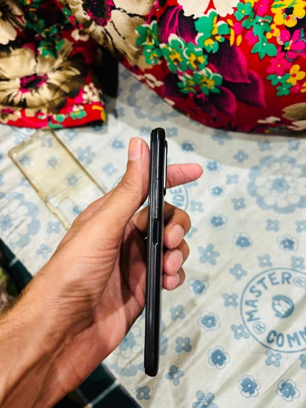 Redmi 9T 4/128 for sale in good condition all ok 4