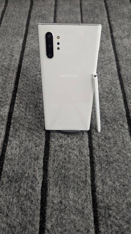 Samsung Galaxy Note 10 plus 5G           03101873383 8