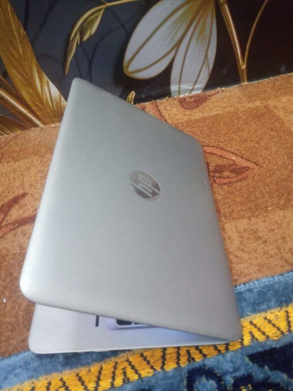 Hp elitebook i5 6th gen 1