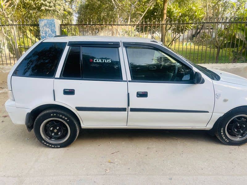 Suzuki Cultus 2014 4