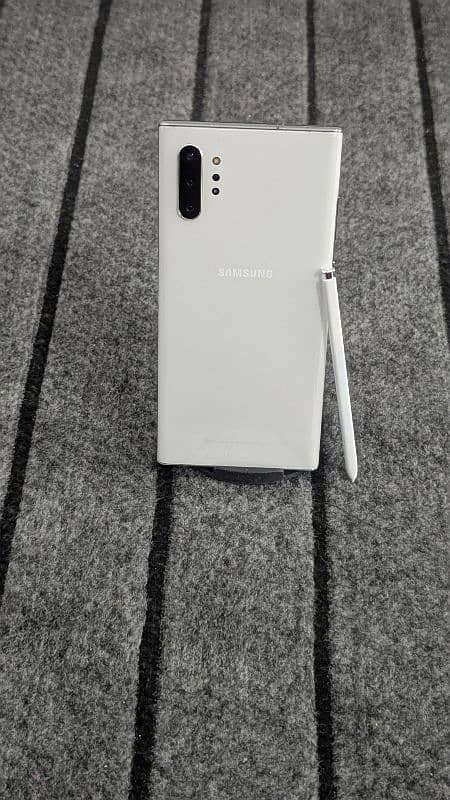 Samsung Galaxy Note 10 plus 8