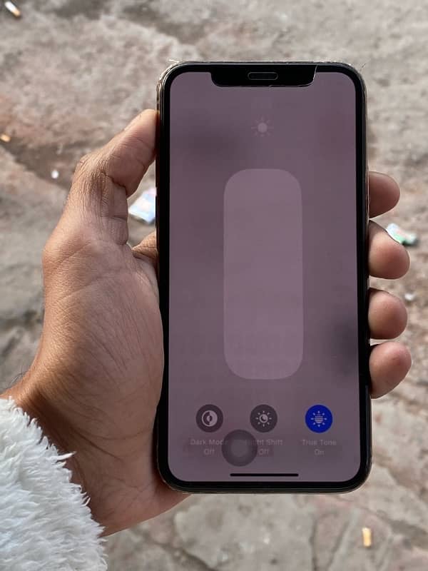 iPhone 11pro jv 64gb urgent sale need cash 3