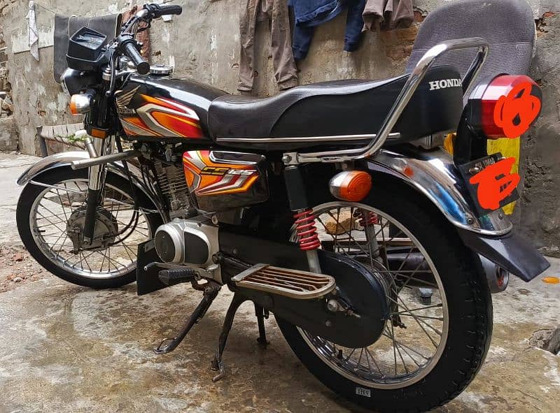 honda 125 lush condition 10 by 10 1