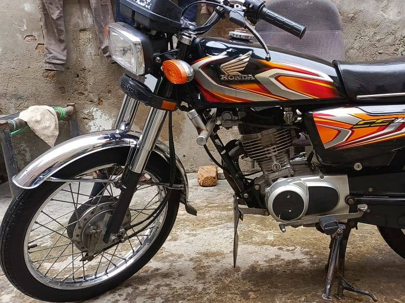 honda 125 lush condition 10 by 10 5