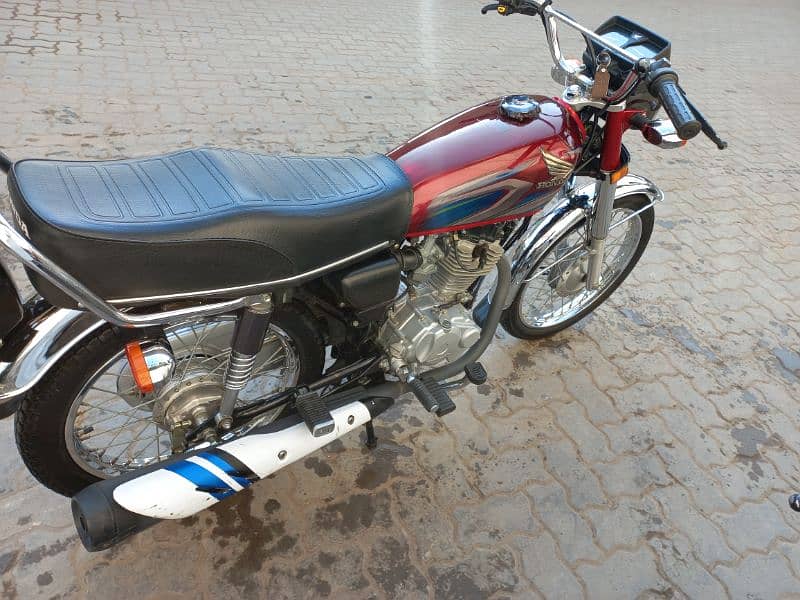 Honda 125 20/25 hazar ka time ho jy ga22/23 Exchannge car installments 1