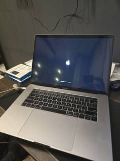 macbook pro 2019 15inch