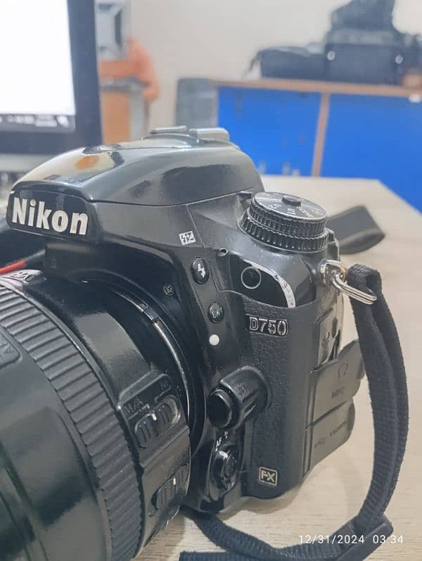 nikon 750 camra 5