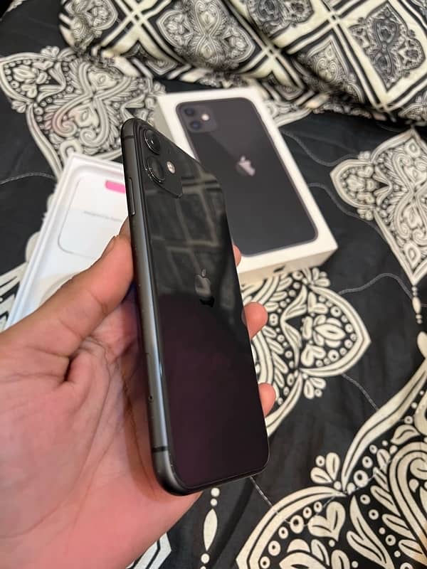 Iphone 11 128 Gb (NON PTA) 1